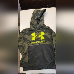 Under Armour Green Camouflage Hoodie with Bright Yellow Logo